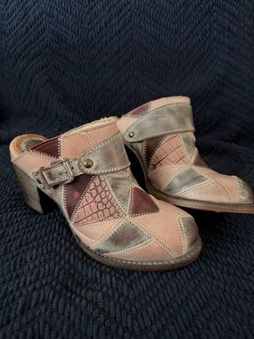 Freebird Blush Multi Patchwork Clog